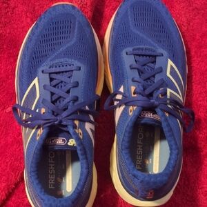 New Balance Women's Sneakers in Blue